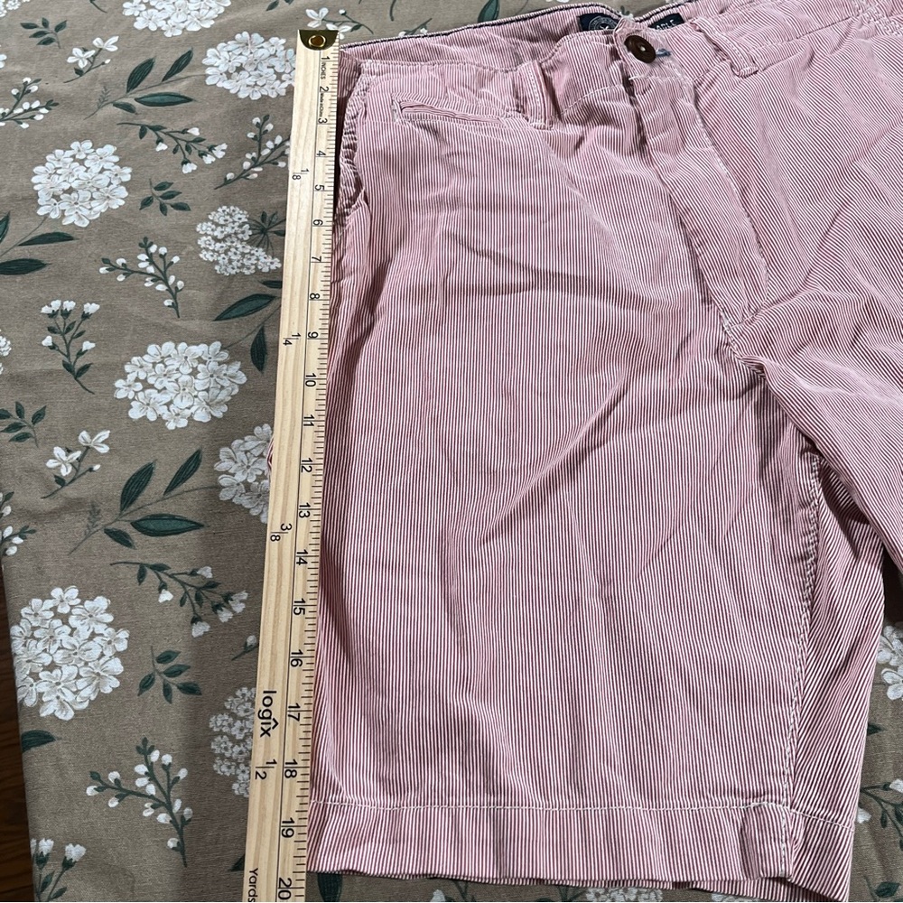 Vintage American Eagle Pinstripe Shorts Mens 33 Pink Casual Preppy Chino Y2K - Picture 4 of 8